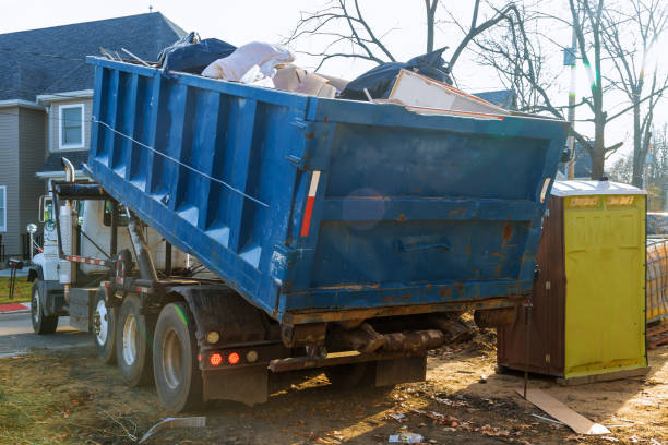 Best Construction Debris Removal  in Barberton, OH