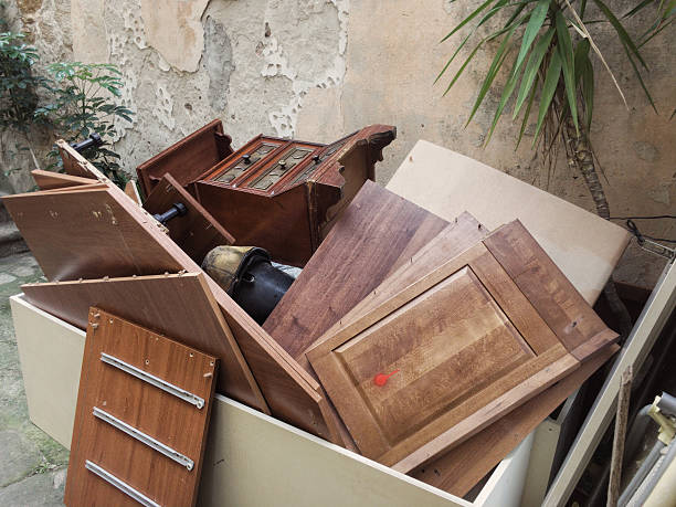 Best Yard Waste Removal  in Barberton, OH